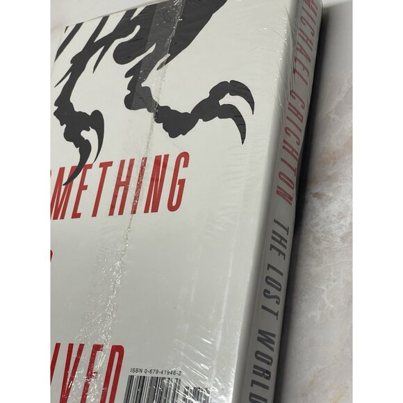 Michael Crichton The Lost World Hardback Jurassic Park Sequel SEALED - Picture 4 of 8